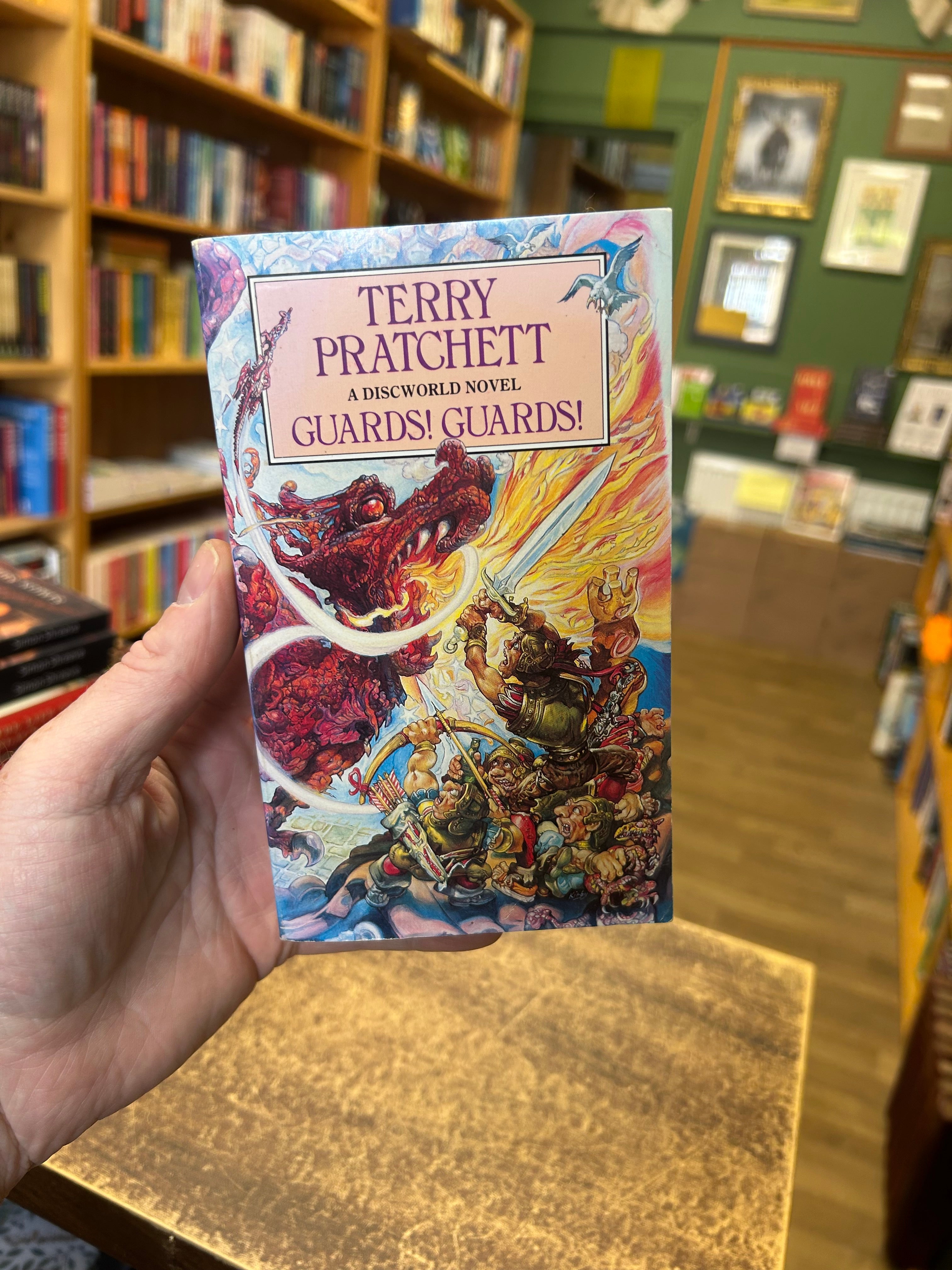 Guards! Guards! - Terry Pratchett