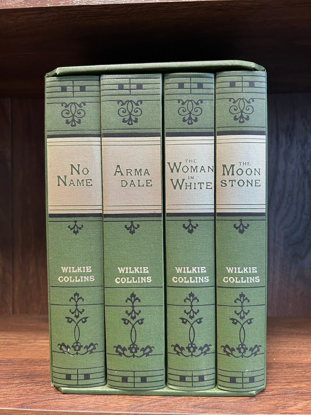 Wilkie Collins Four Mysteries Set (Folio Society 1992) 006