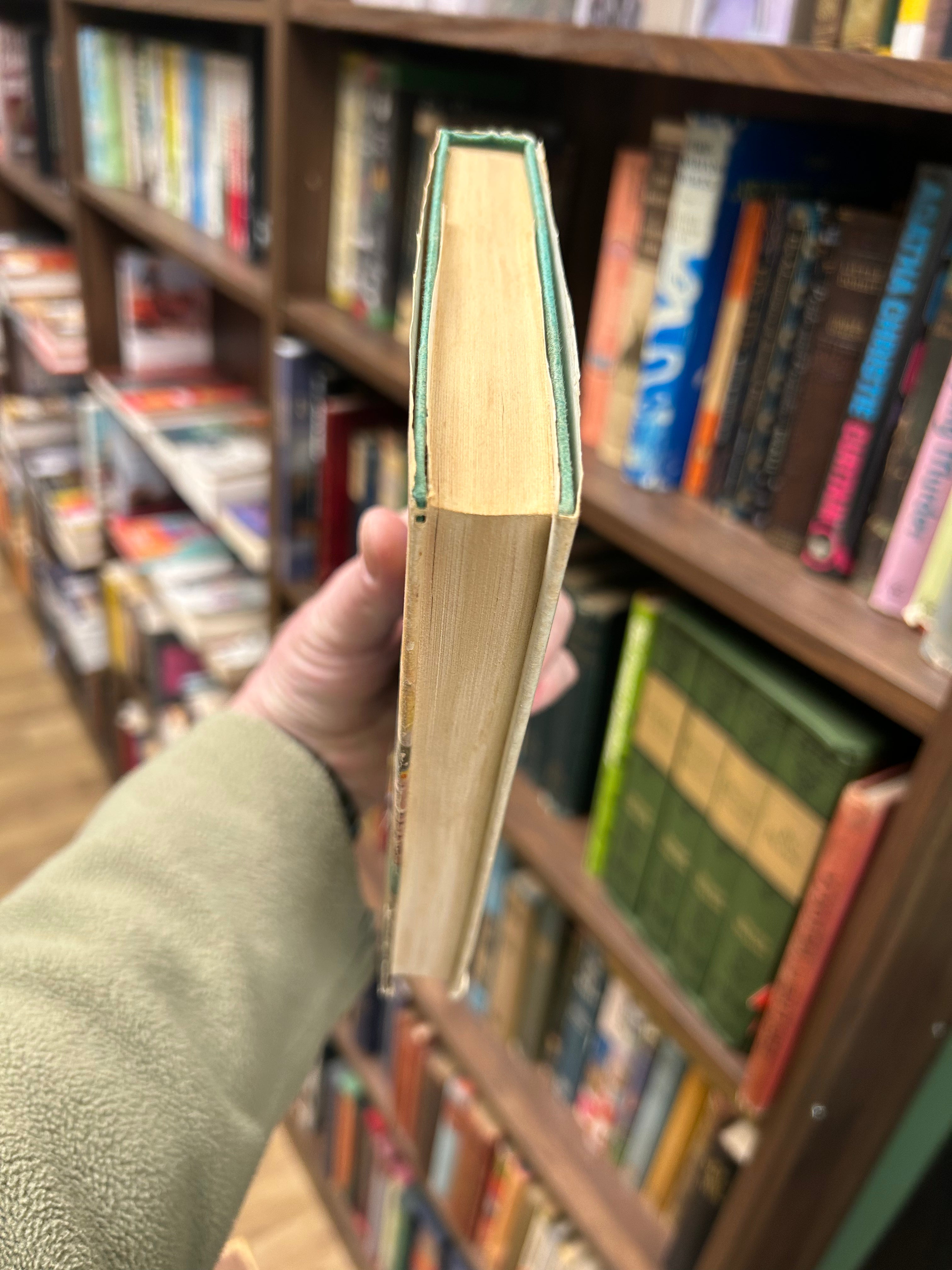 Susan Pulls The Strings- Jane Shaw. 126