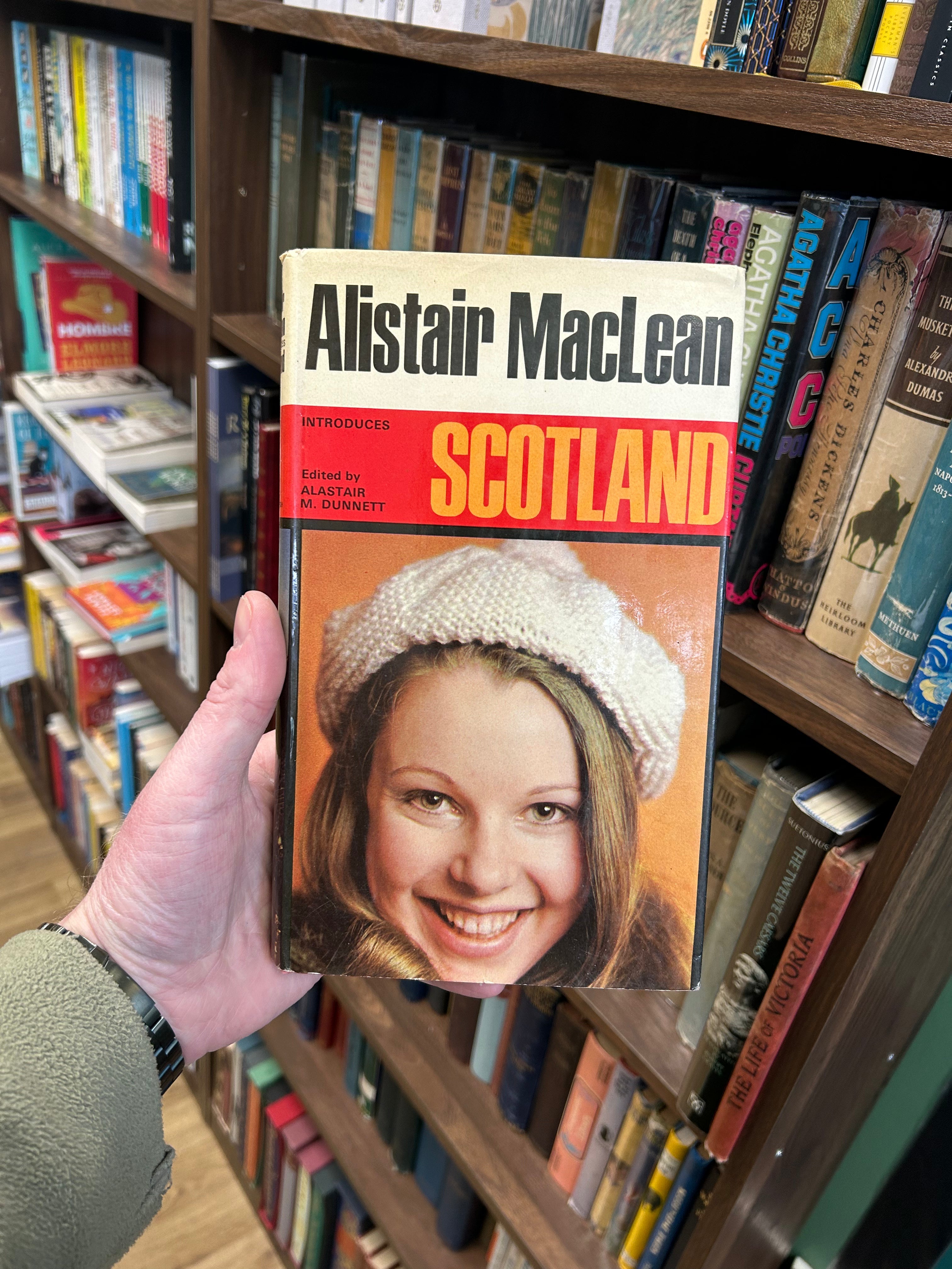 Alistair MacLean introduces Scotland. Uk 1st Edition 1972